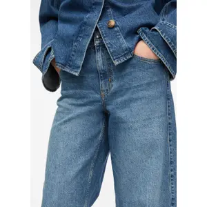 Mid-Rise Frayed Hem Tapered Jeans Women COMMA image-3