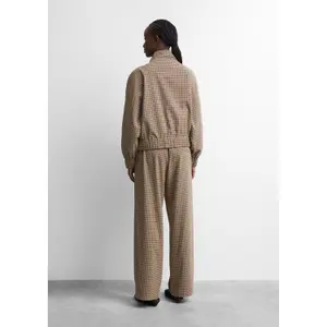 Wide Checked Trousers with Elasticated Waist for Women COMMA image-4