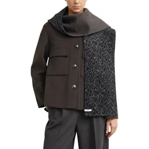 Double-Faced Jacquard Scarf for Women COMMA image-4