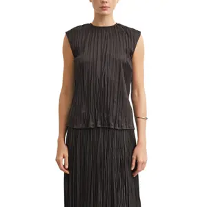 Women’s Pleated Sleeveless Blouse with High Round Neck COMMA image-2