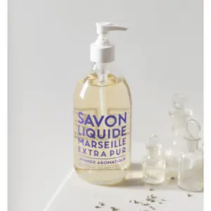 Aromatické tekuté mýdlo z Marseille s levandulí Compagnie de Provence 495 ml image-1
