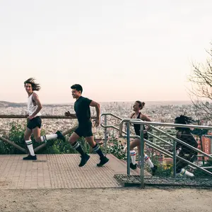 Calcetines de alta compresión para mujer CEP Compression 80's image-4