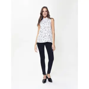 Light Blouse for Women Conte Elegant LPL 885 image-3