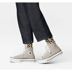 Zapatillas de plataforma Converse Chuck Taylor All Star image-6