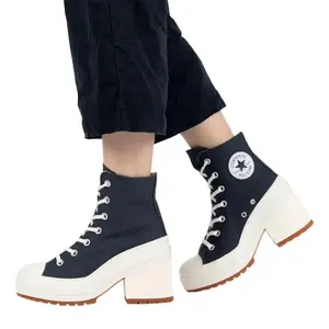 Women's boots Converse Chuck 70 De Luxe image-1