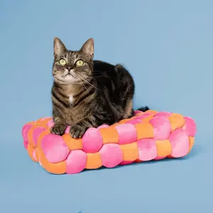 Cat cushion Coockoo Velvet Vibe image-2