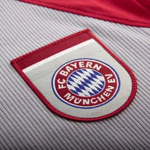 Bayern Munich T-shirt 998 image-2