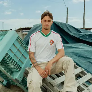 Portugal Away Kit Rétro 1986 image-1