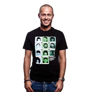 T-shirt Copa Famous Haircuts image-1