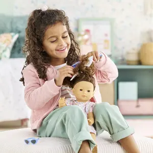 Beautiful Days Box and Accessories for Doll Corolle image-1