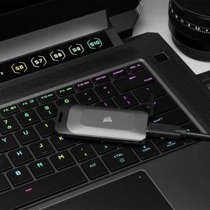 Disque dur SSD Externe USB 3.2 Type C 1To Corsair Ex100U image-3