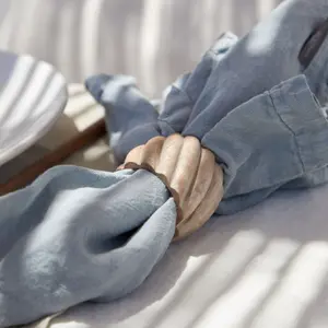 Ξύλινοι σερβιέτες σε σχήμα κύκλου Costa Nova Napkin Ring image-1