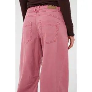 Damen Relaxed Jeans Cream CRDjuli image-4