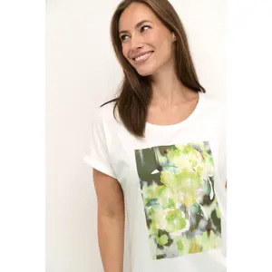 T-shirt de mulher Cream Irma image-5
