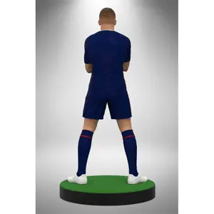 Statuette kylian mbappe Creative Distribution Football's Finest résine Paris Saint-Germain