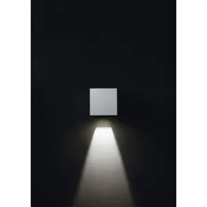 Wall light Cristher lighting Isora IP65 Corte de fase L,C COB AC 345lm(152lm) CRI90 3000K image-1