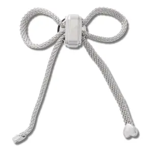 Jibbitz Crocs Long Strand Silver Bow image-0
