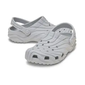Sabots Crocs Classic Erosion image-2
