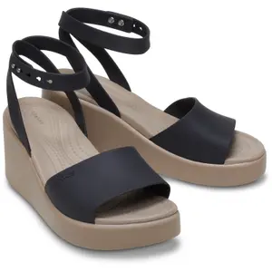 Sandalias de cuña con hebilla para mujer Crocs Brooklyn image-2