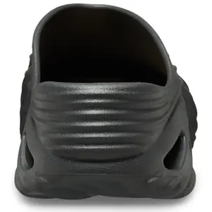 Tamancos Crocs Echo Wave image-2