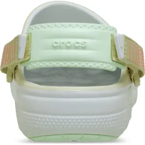 Tamancos Crocs Classic Turbo image-2