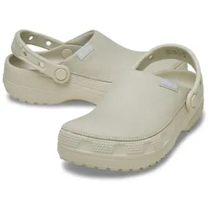 Zuecos Crocs Classic Crafted image-1