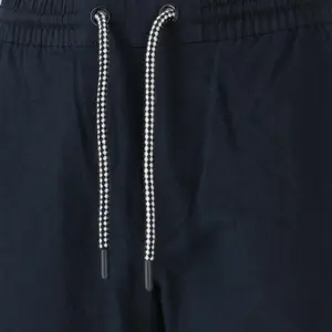 Short Child Cruz Gilchrest image-2