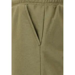 Short Child Cruz Rusvil image-2