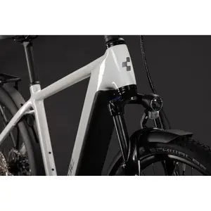 Elektrofahrrad CUBE Bikes Nuride Hybrid Performance 720 image-4