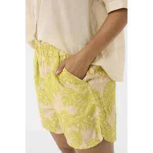 Women's shorts CULTURE CUdebora image-5