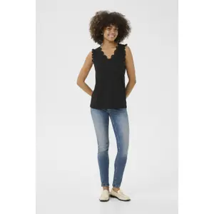 Sleeveless blouse for women CULTURE Lia Biana image-1