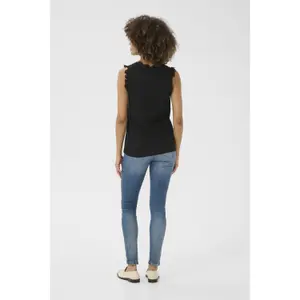 Sleeveless blouse for women CULTURE Lia Biana image-4
