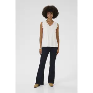 Sleeveless blouse for women CULTURE Lia Biana image-1