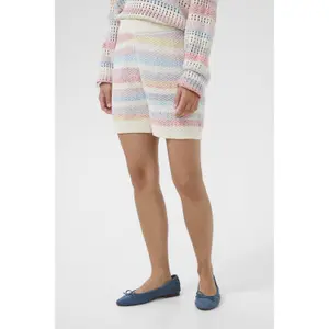 Women's shorts CULTURE CUjuana image-1