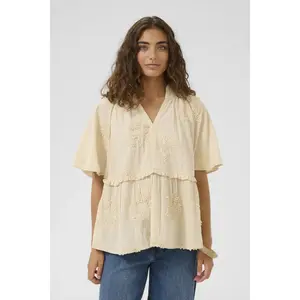 Short-sleeved women's blouse CULTURE Jalia image-2