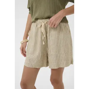 Women's shorts CULTURE Aniela image-5