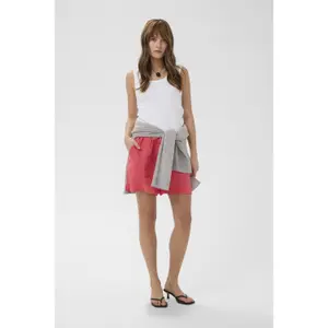 Women's shorts CULTURE Aniela image-2