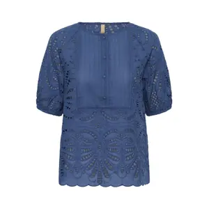 Women's blouse CULTURE Akeena image-0