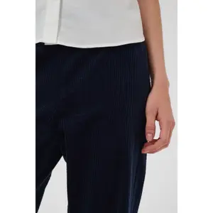 Women's Trousers CULTURE Cukalla image-3