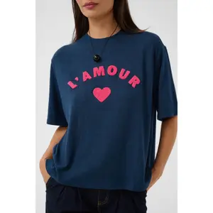 Women's T-shirt CULTURE CUamour image-1
