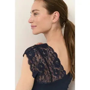 Women's lace T-shirt CULTURE Poppy image-5