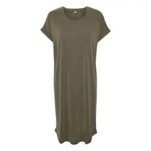 50104562-5103405-robe-t-shirt-femme-culture-kajsa-sea-turtle