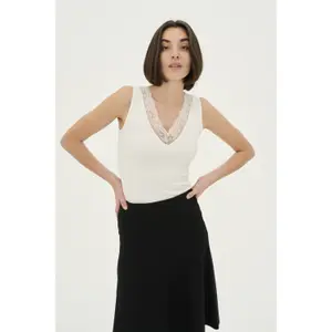 Women's tank top CULTURE Camilla image-1