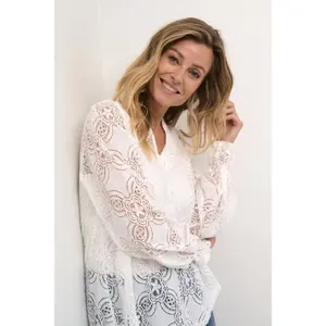 Women's blouse CULTURE Olu image-5