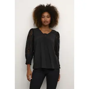 Women's blouse CULTURE Asmine image-4
