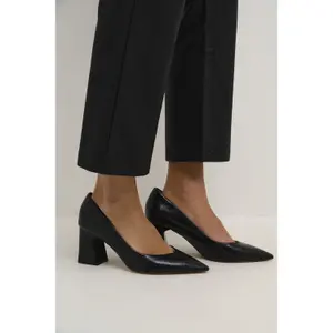 Gerade geschnittene Hose Damen CULTURE Cassandra image-3