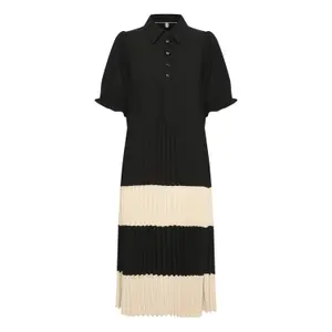 Vestuário feminino CULTURE Betty image-0