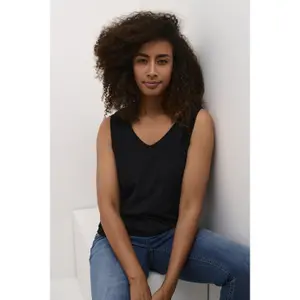 Camiseta sin mangas de cuello en V para mujer CULTURE Cameline image-3