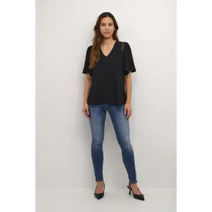 Women's blouse CULTURE Sif Asmine image-1