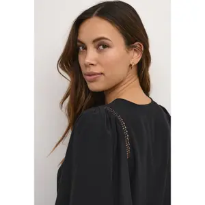 Women's blouse CULTURE Sif Asmine image-5